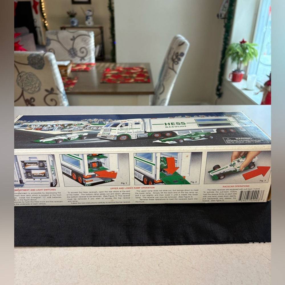 Hess 2003 Toy Truck Race Cars Set - Picture 3 of 7